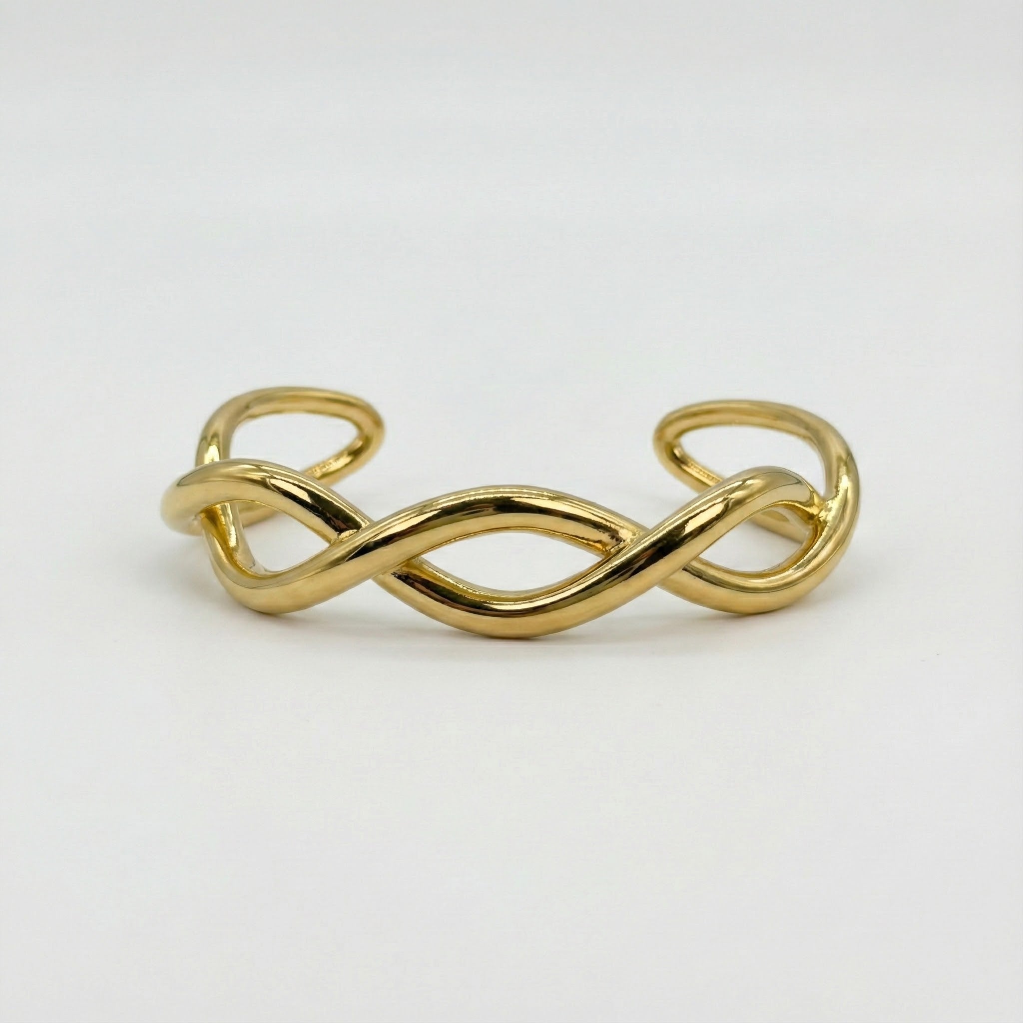 Twist Cuff Bracelet in Gold