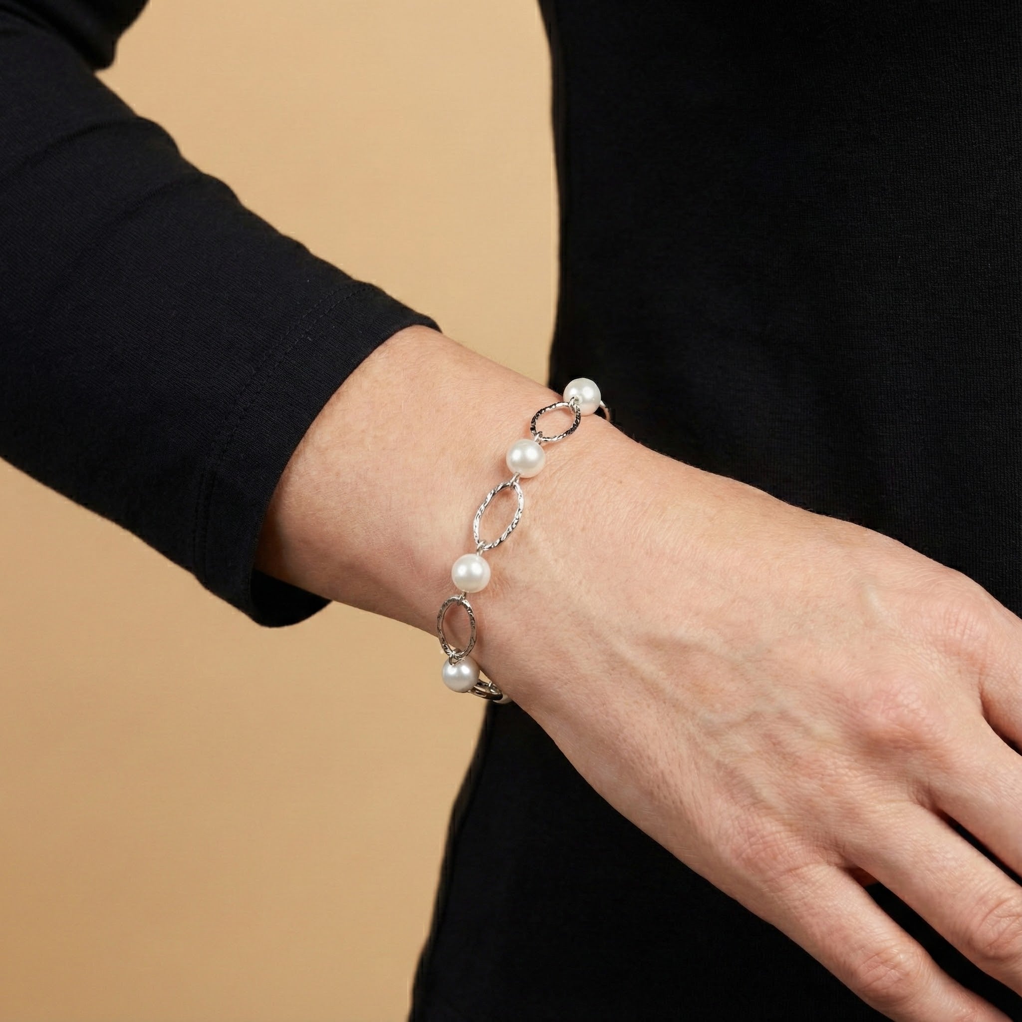 Pearl Link Bracelet