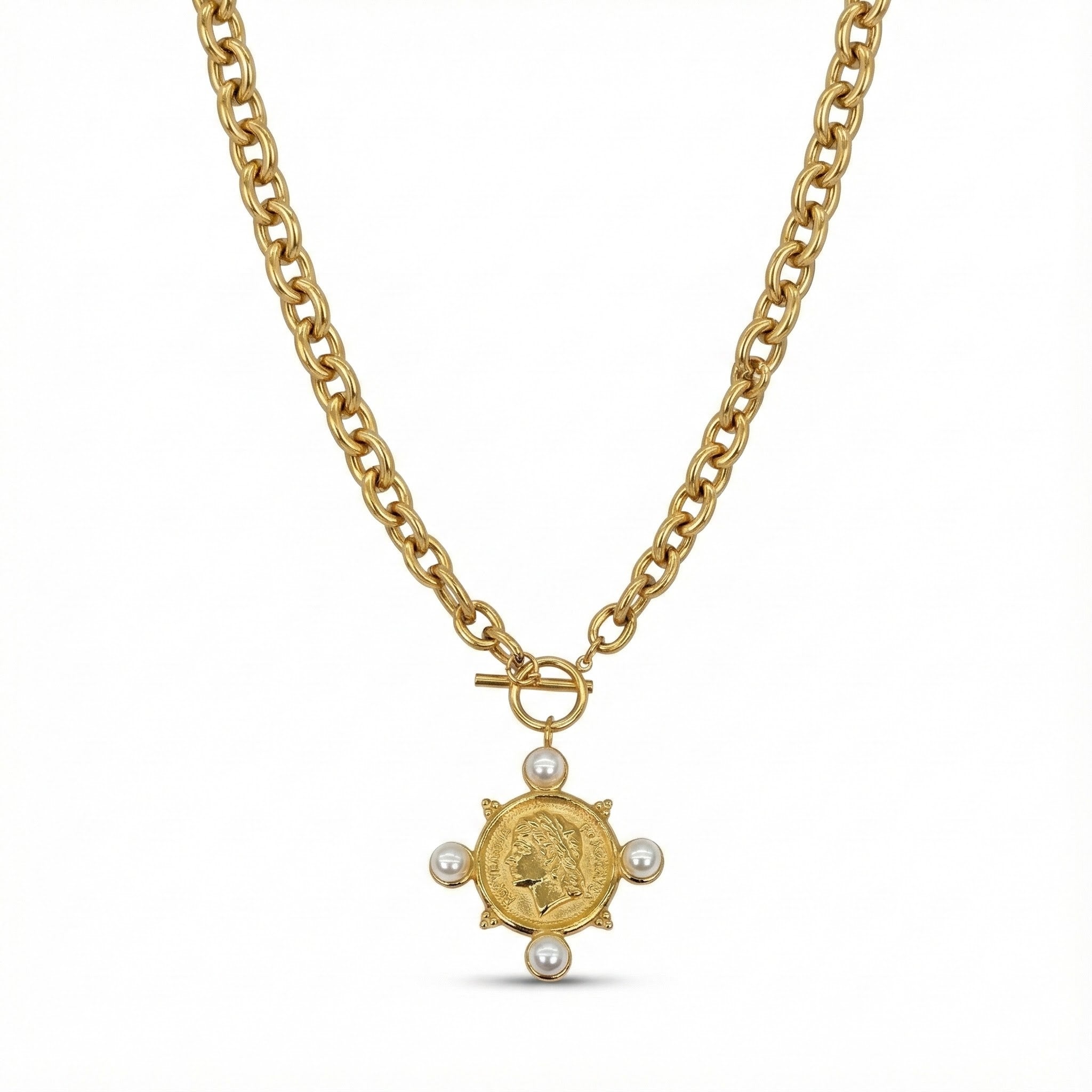 Coin Pendant Necklace in Gold